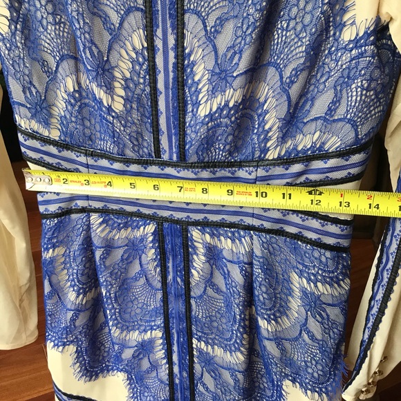 Dress - Picture 7 of 7